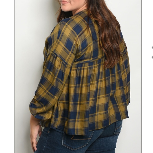 CLOSET CLEAROUT! - Picture 2 of 2